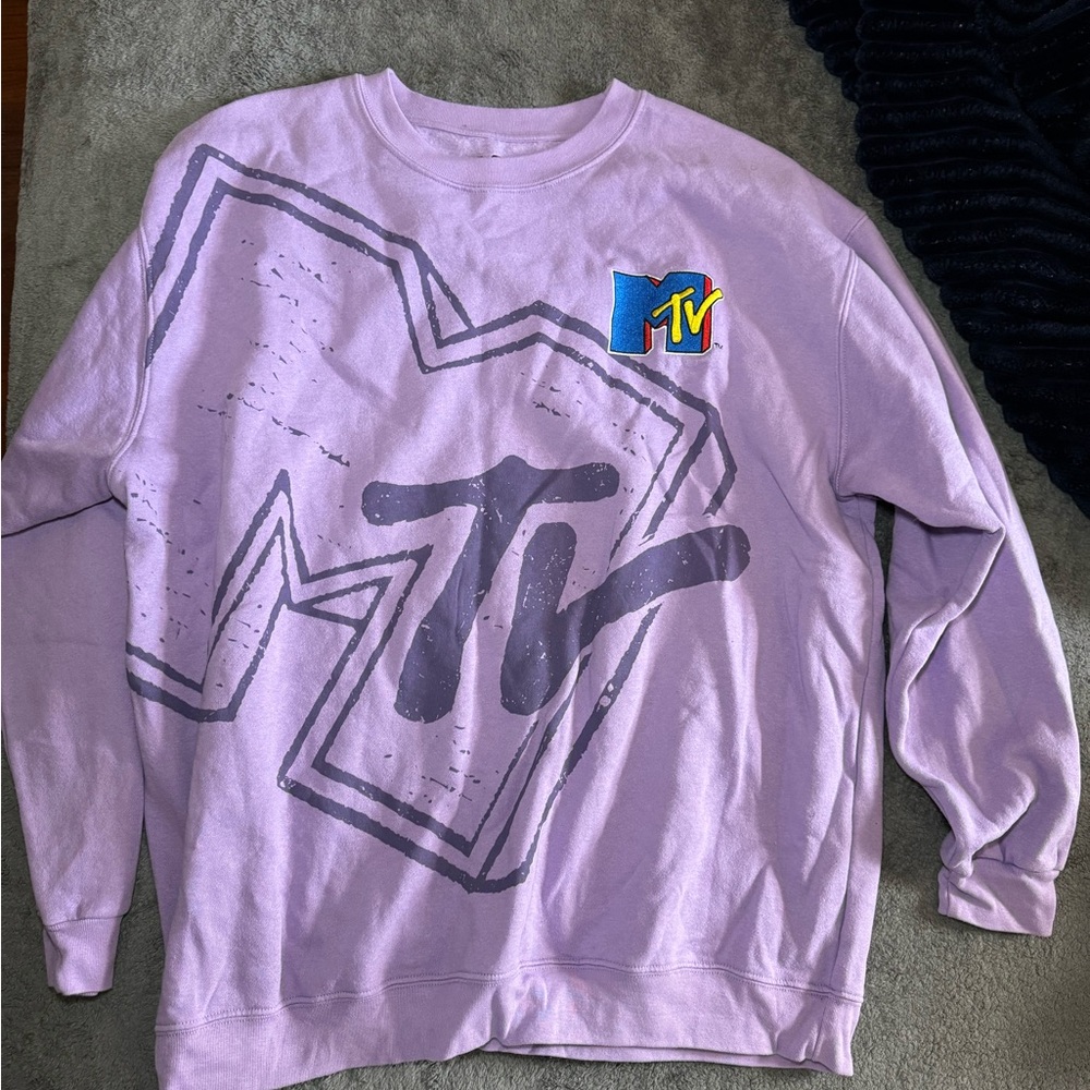 MTV Purple Crew Neck Sweatshirt with Graphic Design